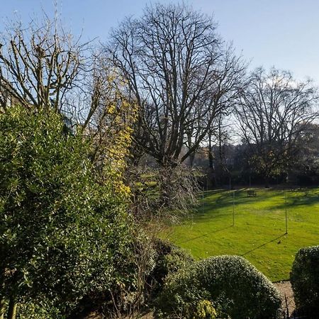 Elegant Earl'S Court 2 Bedroom Flat Just 4 Minutes From Tube London Exterior photo