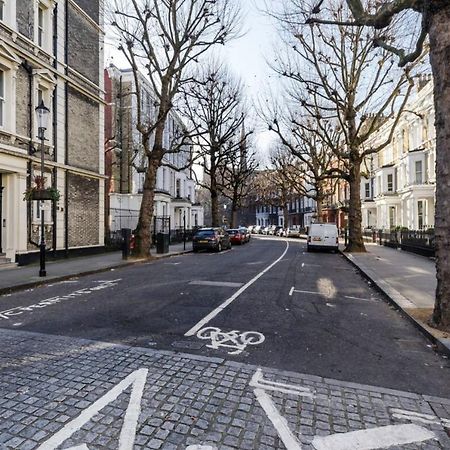 Elegant Earl'S Court 2 Bedroom Flat Just 4 Minutes From Tube London Exterior photo